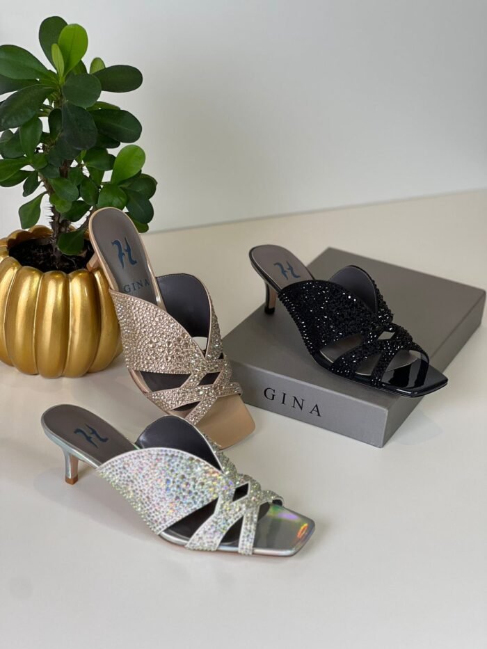 GINA HEEL
