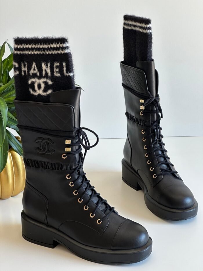NEW CHANEL BOOT - Image 2