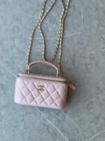 CHANEL VANITY - Image 3