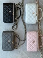 CHANEL VANITY