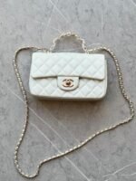 CHANEL FLAP BAG WITH TOP HANDLE - Image 5