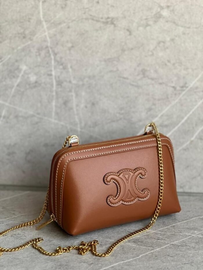 CELINE Sling BAG 16 cm - Image 3