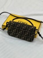 FENDI BAGUETTE MINI SIZE - Image 2