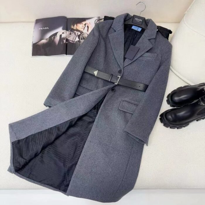 NEW COLLECTIONS PRADA COAT - Image 2