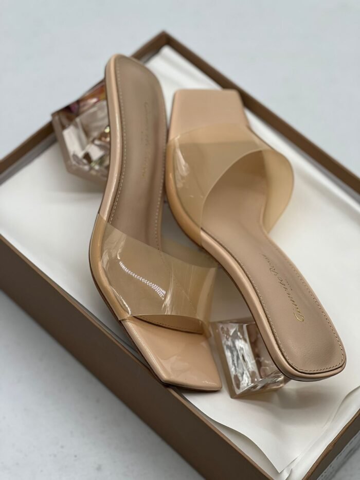 GIANVITO ROSSI HEEL - Image 1