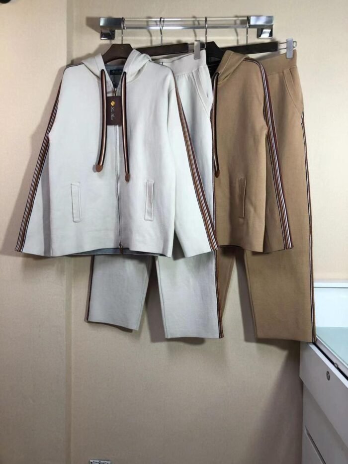 LORO PIANA - Image 1