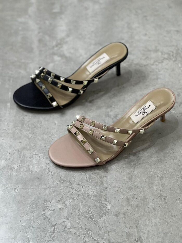 NEW MODEL VALENTINO HEEL - Image 1