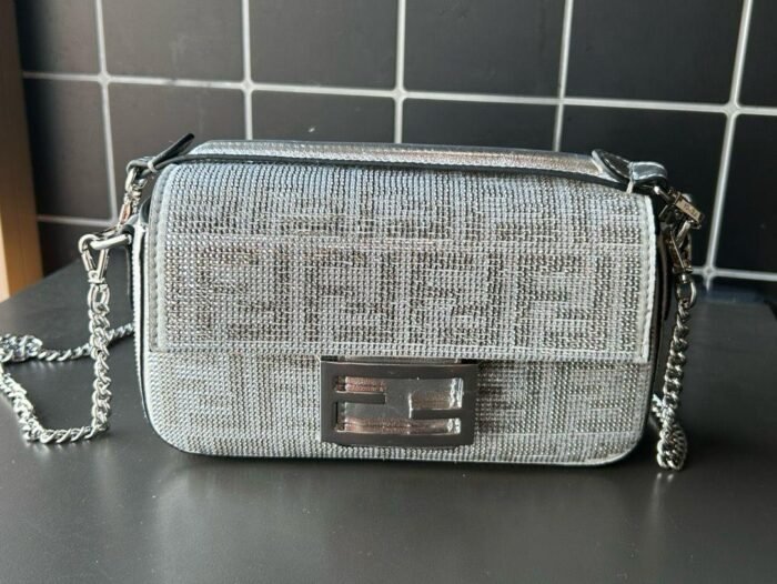 FENDI - Image 2