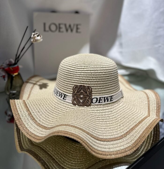 LOEWE - Image 1