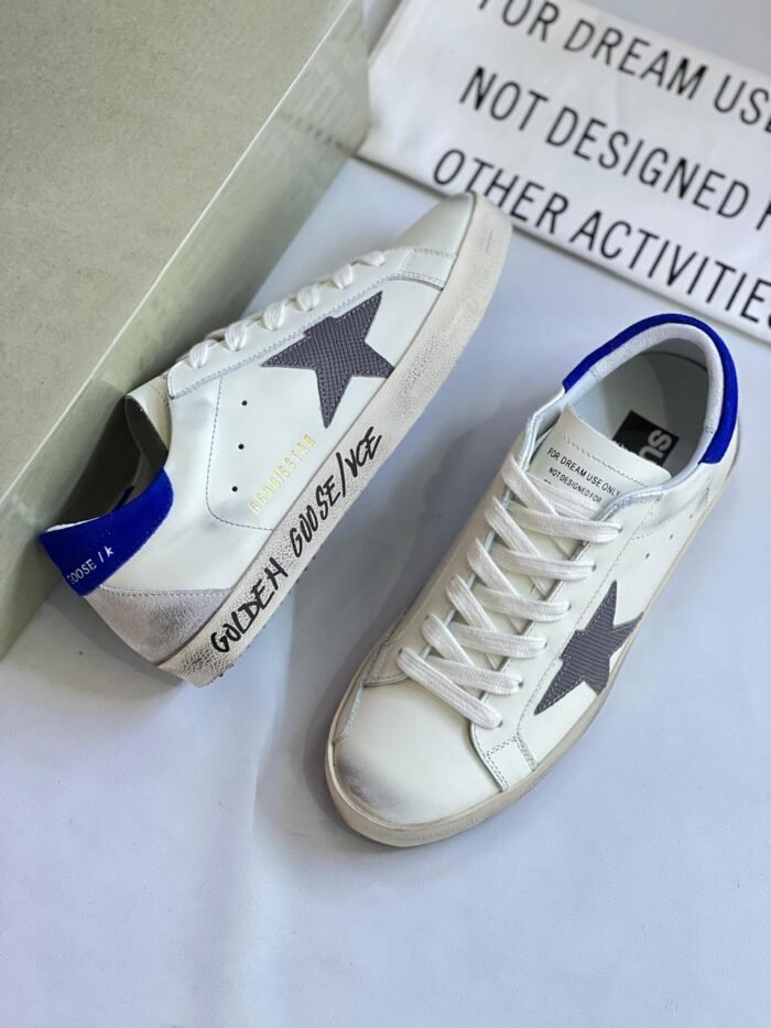 GOLDEN GOOSE - Image 1